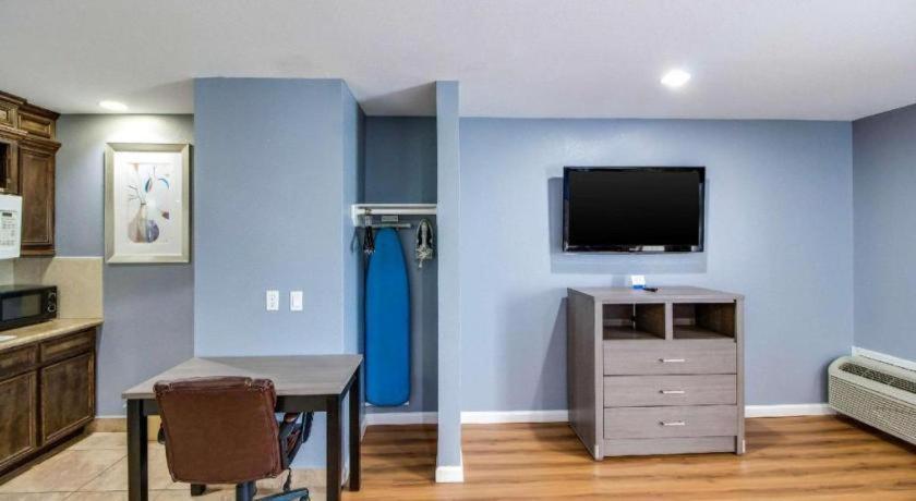 Rodeway Inn & Suites Port Arthur - Groves Exteriör bild